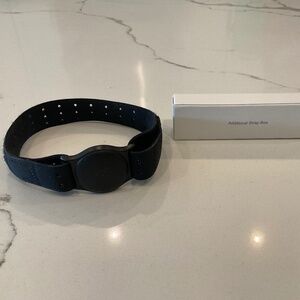 Orangetheory OTBeat Burn heart rate monitor with additional strap